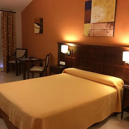 Szálloda Sierra Hidalga 3*