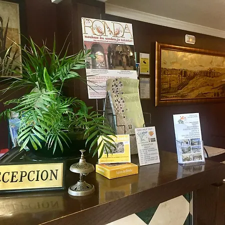Sierra Hidalga فندق 3*