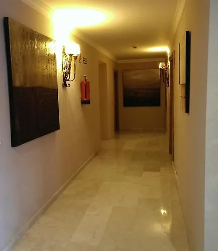 Sierra Hidalga Hotel 3*